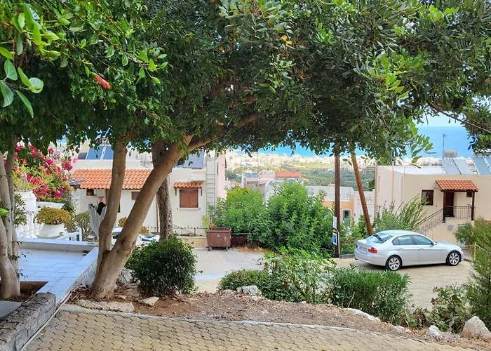 Canbana Full View For Up To 8 Adults *